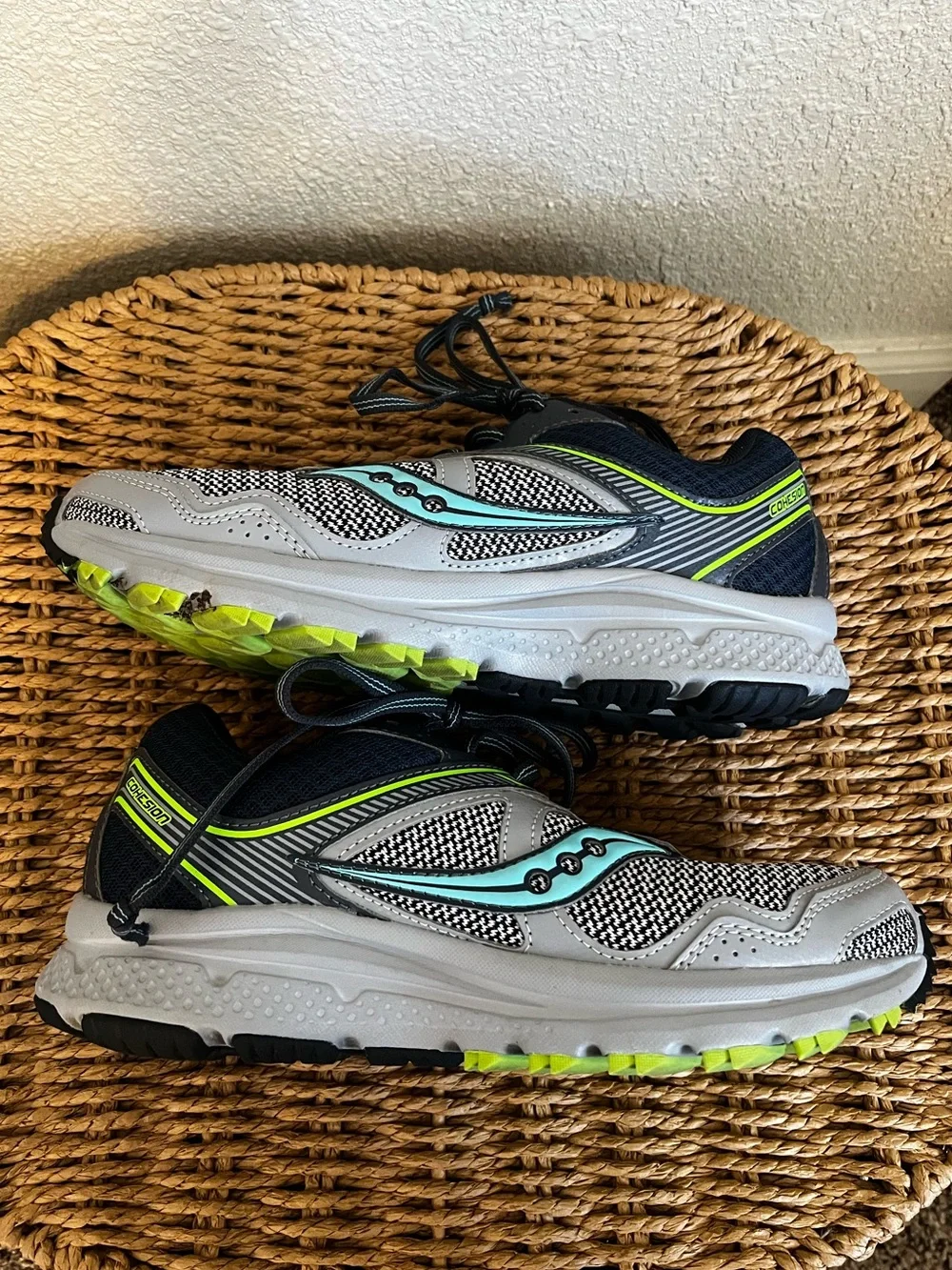Saucony Cohesion 10 Running Shoes Women’s Size 6.5 W